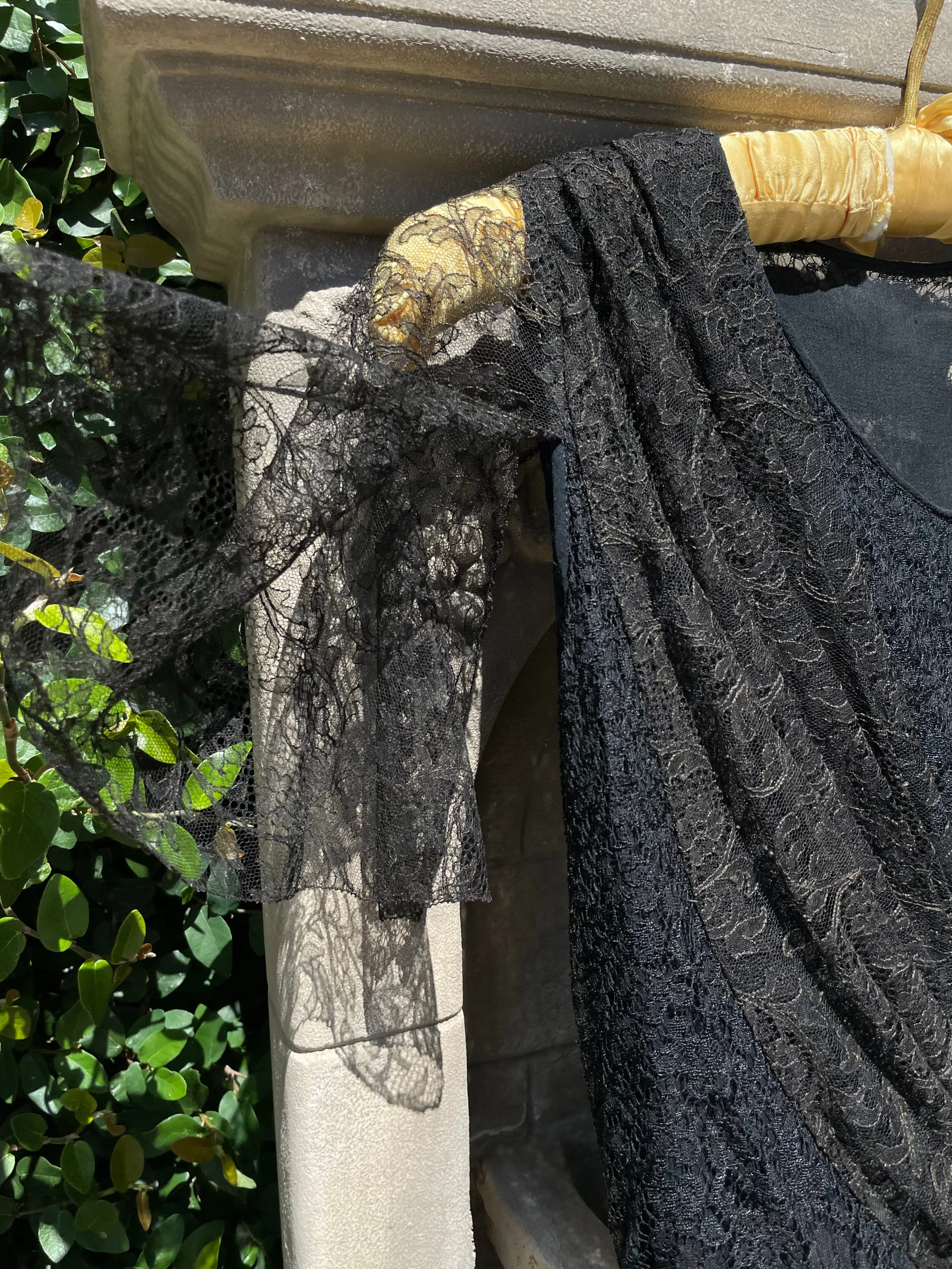1918 French Flutter Sleeve Drop Waist Lace & Chiffon Dresso