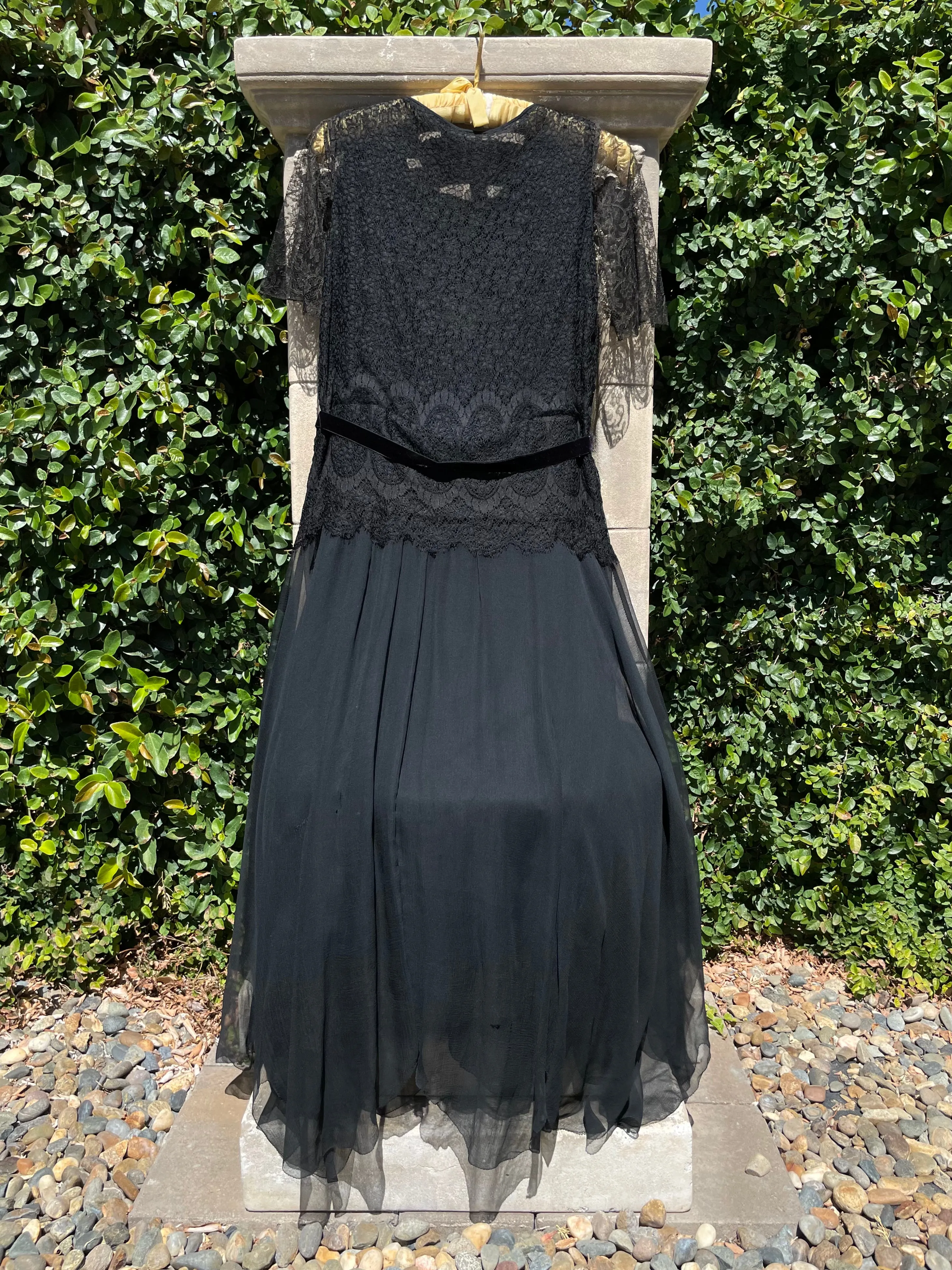1918 French Flutter Sleeve Drop Waist Lace & Chiffon Dresso