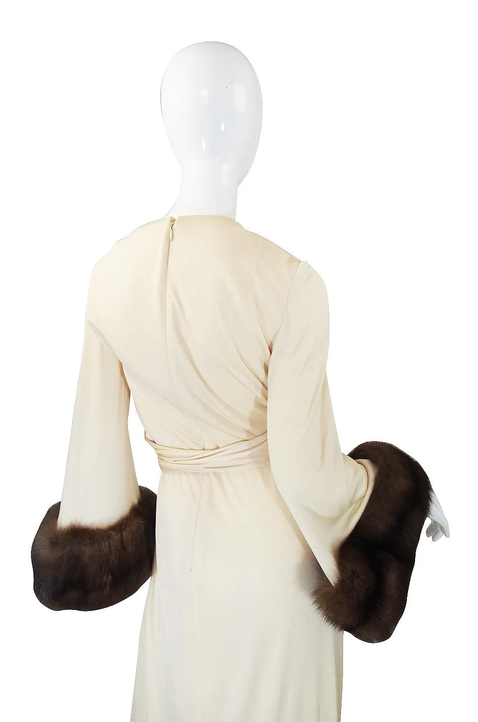 1974 Sable Cuffed Cream Jersey Bill Blass Dress