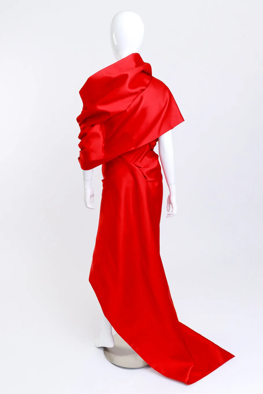 2019 S/S 'Lady in Red' Structural Gown