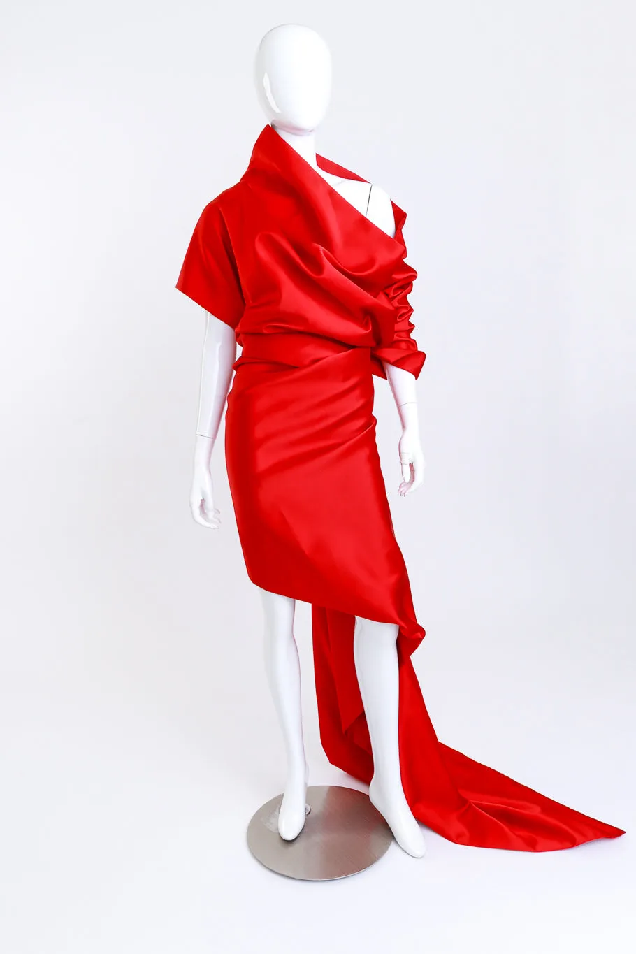 2019 S/S 'Lady in Red' Structural Gown