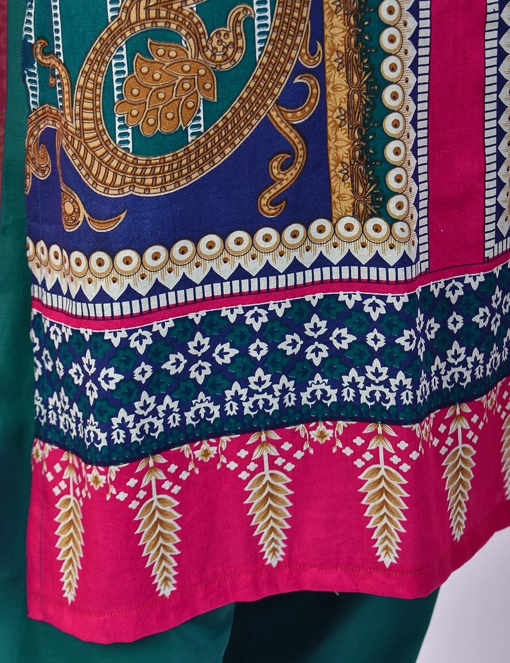 3 Pc Un-stitched Embroidered Lawn - Groovy Goodness (ATL-2A-Turquoise)