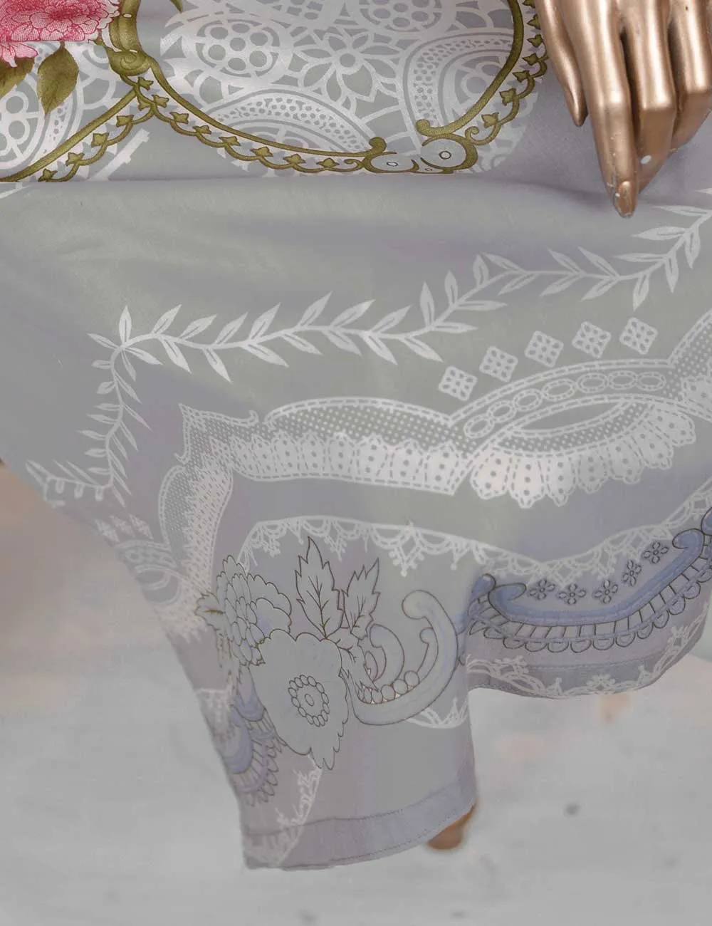 3 Pc Unstitched Lawn Embroidered Dress with Chiffon Dupatta - Gorgeous Fluke (EC-3B)