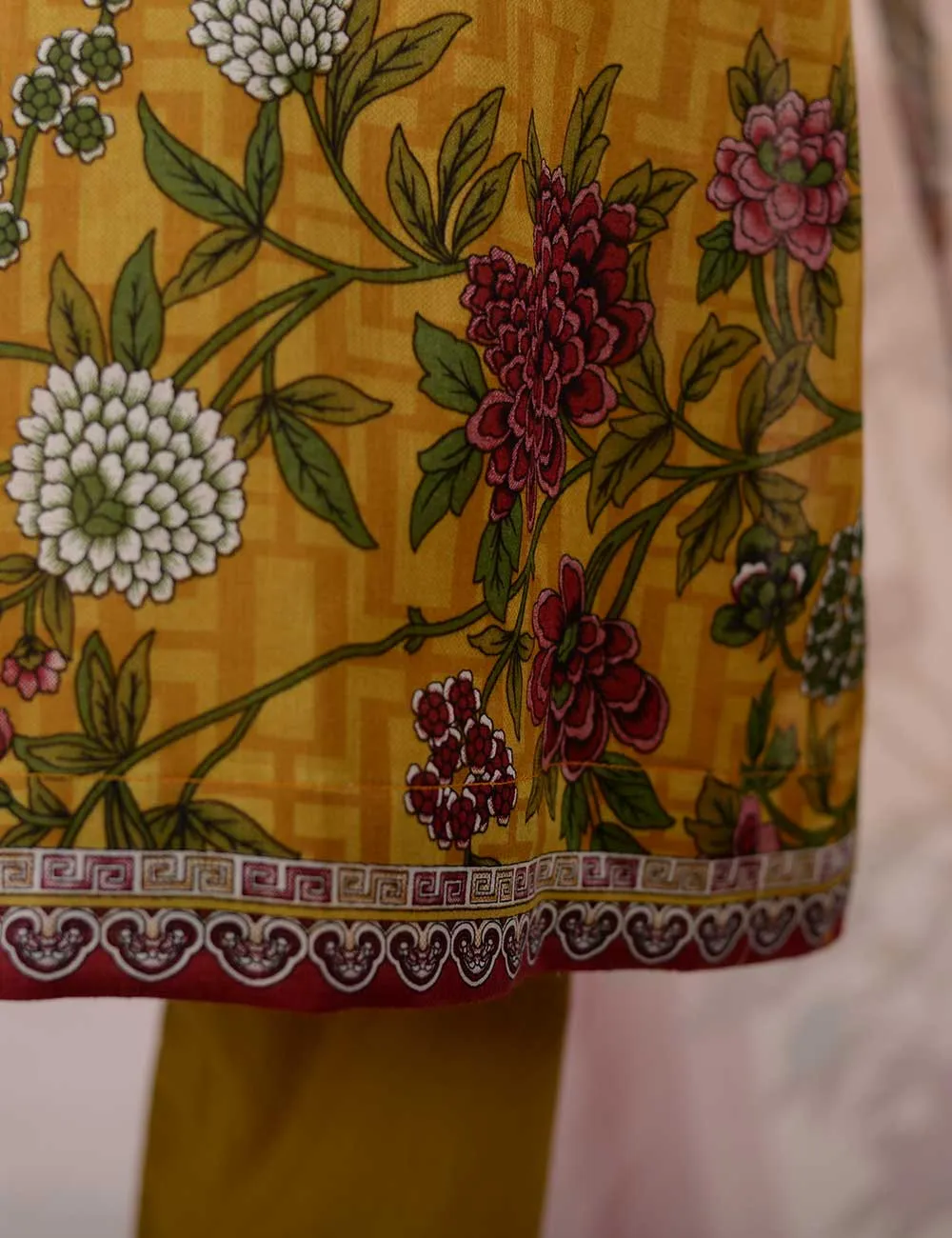 3 Pc Unstitched Lawn Embroidered Dress with Chiffon Dupatta - True Epiphany (EC-2A)