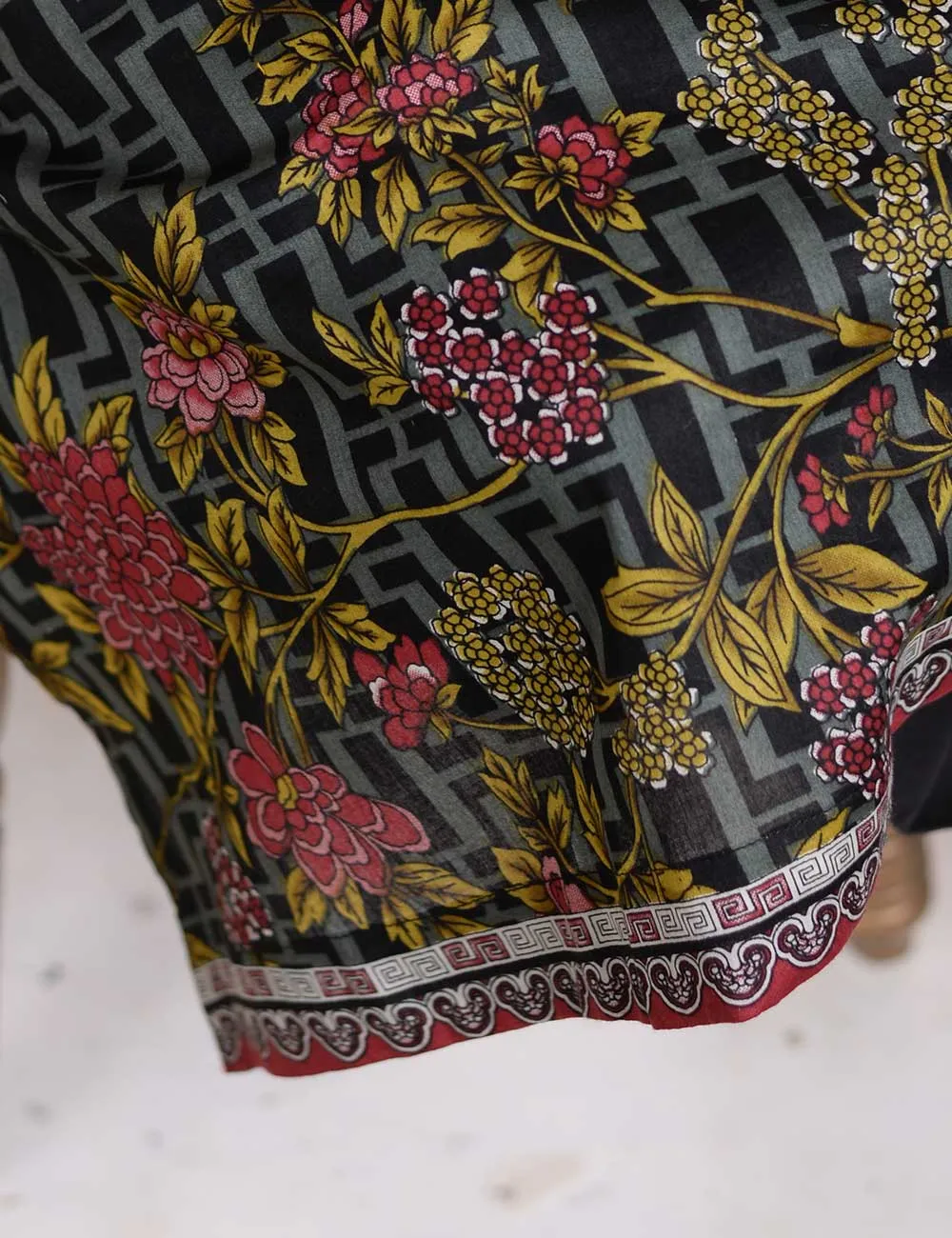 3 Pc Unstitched Lawn Embroidered Dress with Chiffon Dupatta - True Epiphany (EC-2B)