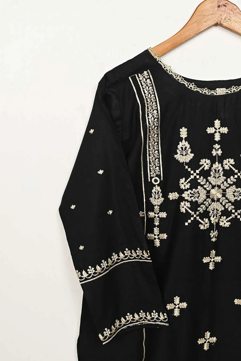 3SP-4C-BLACK - 3PC CAMBRIC EMBROIDERED Dress With Chiffon Embroidered Dupatta