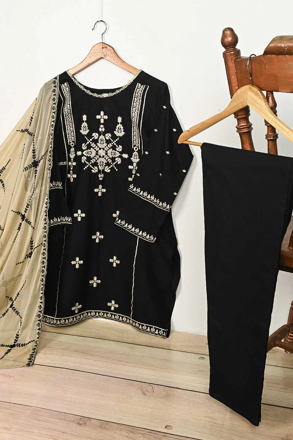 3SP-4C-BLACK - 3PC CAMBRIC EMBROIDERED Dress With Chiffon Embroidered Dupatta