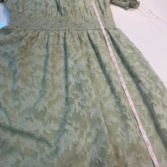 Adelyn Rae Chiffon Smocked Mini Dress puff Sleeve Babydoll Green Medium