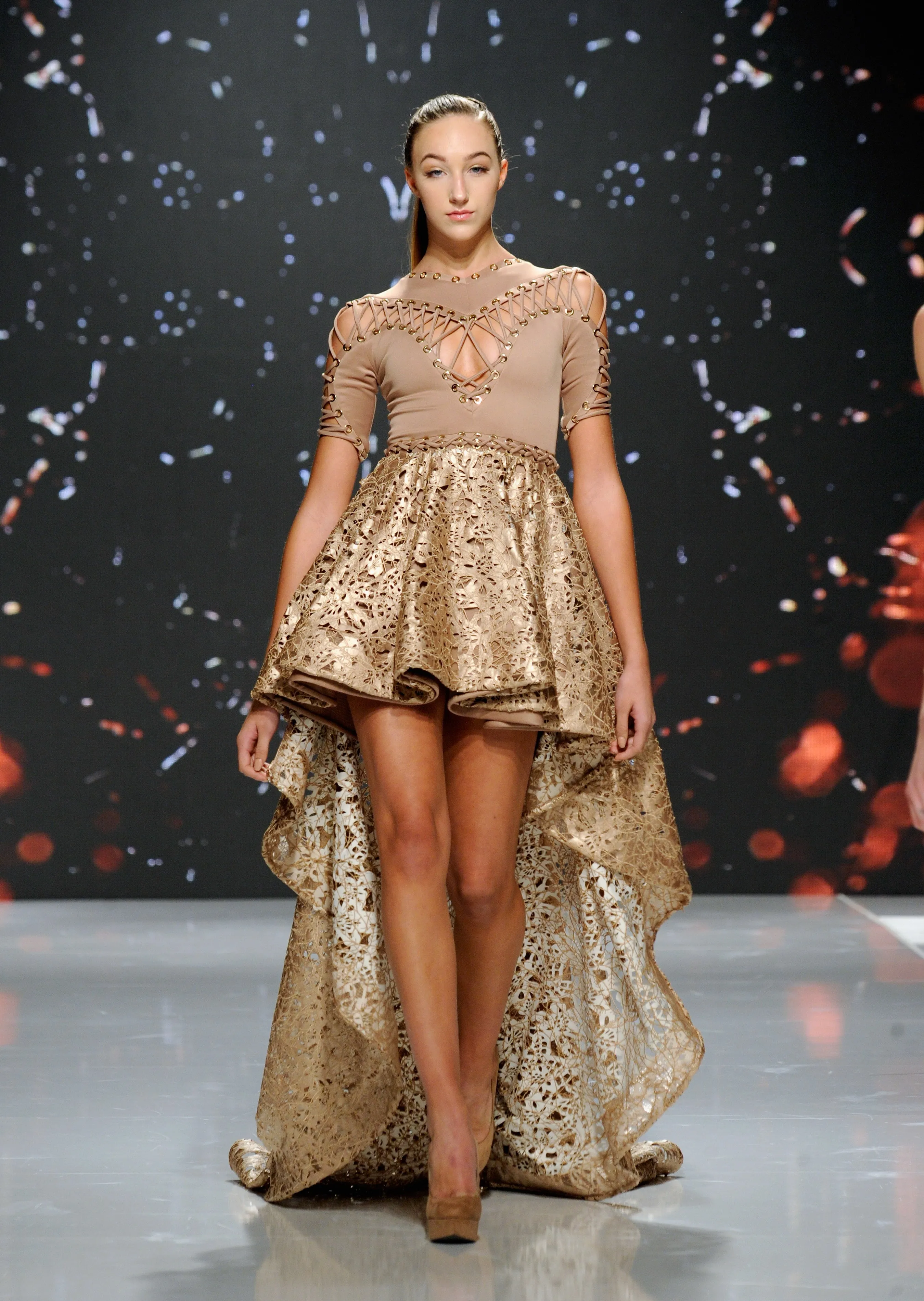 AURUM Look 2