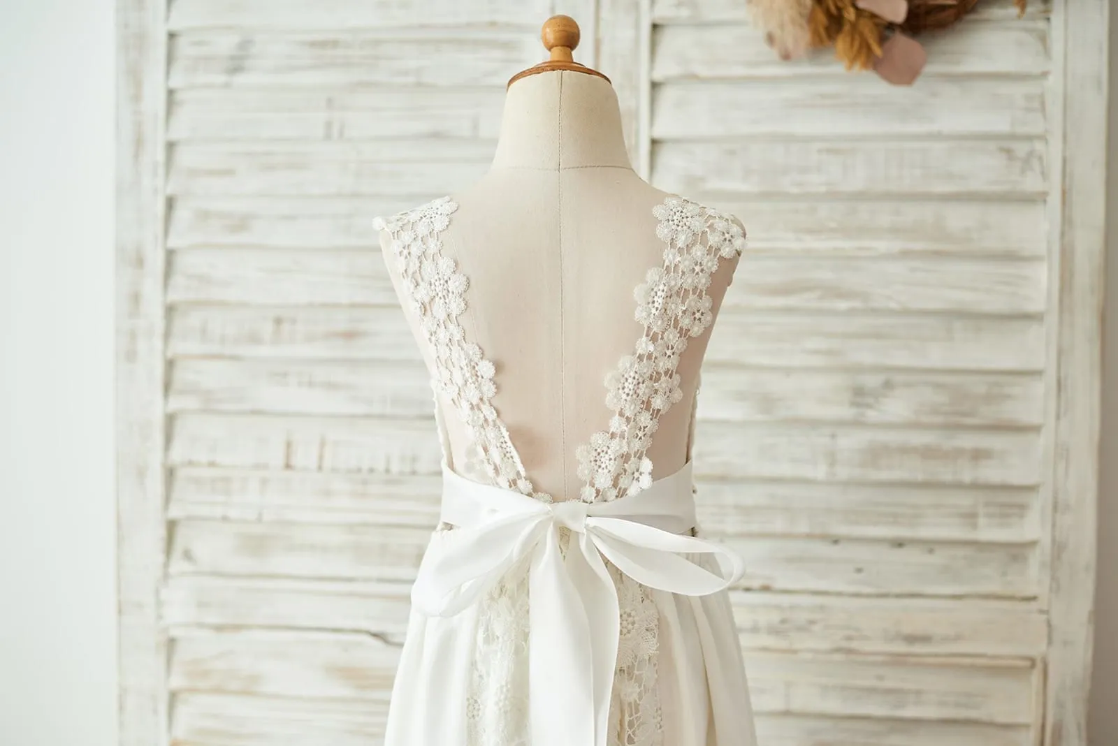 Boho Beach Lace Chiffon Backless Long Wedding Flower Girl Dress, Belt