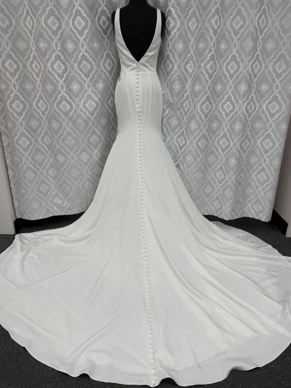 Bridal Sense Size 4 6101 Ivory Gown