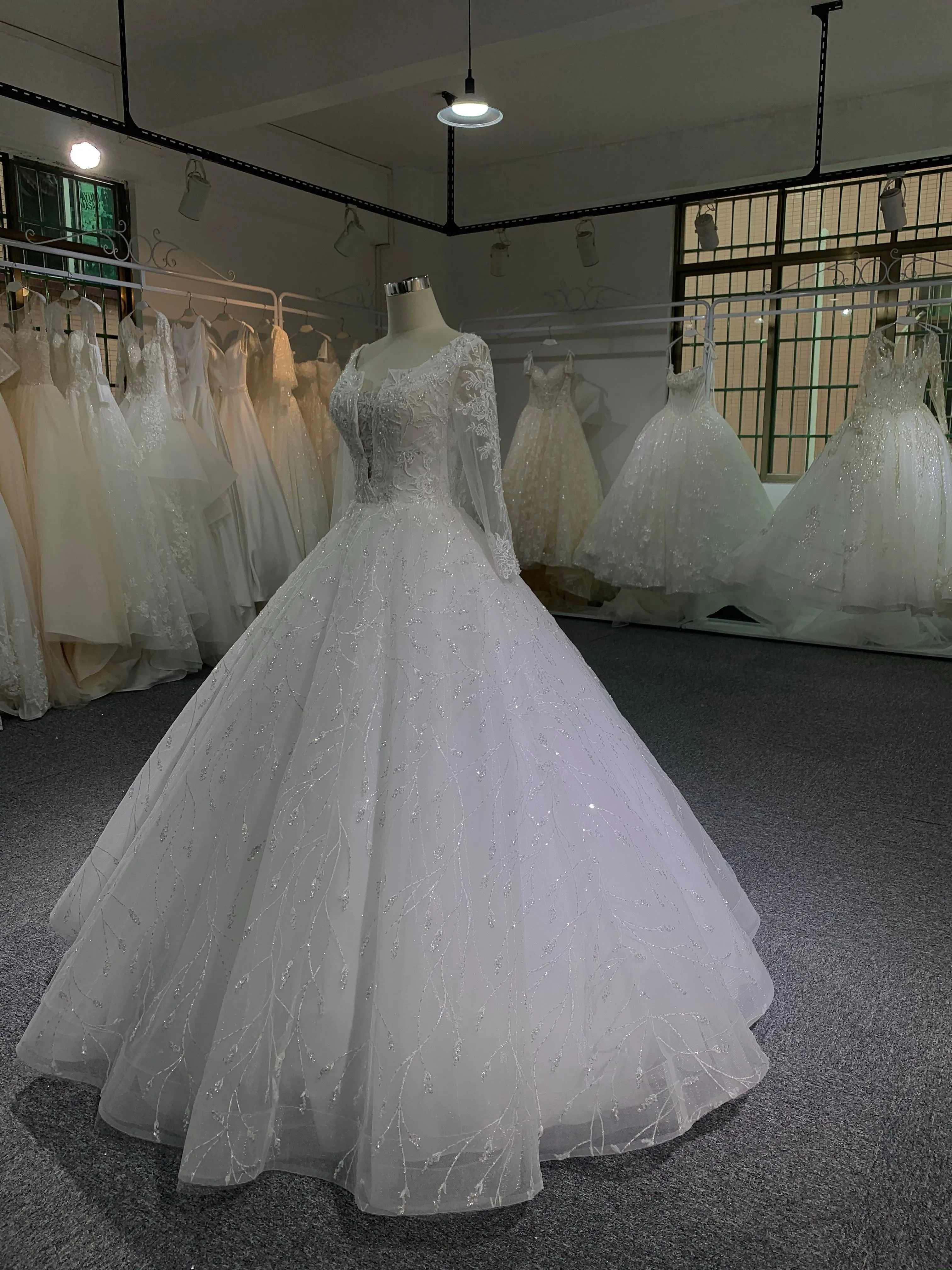 BYG fashion design style elegance wedding dress