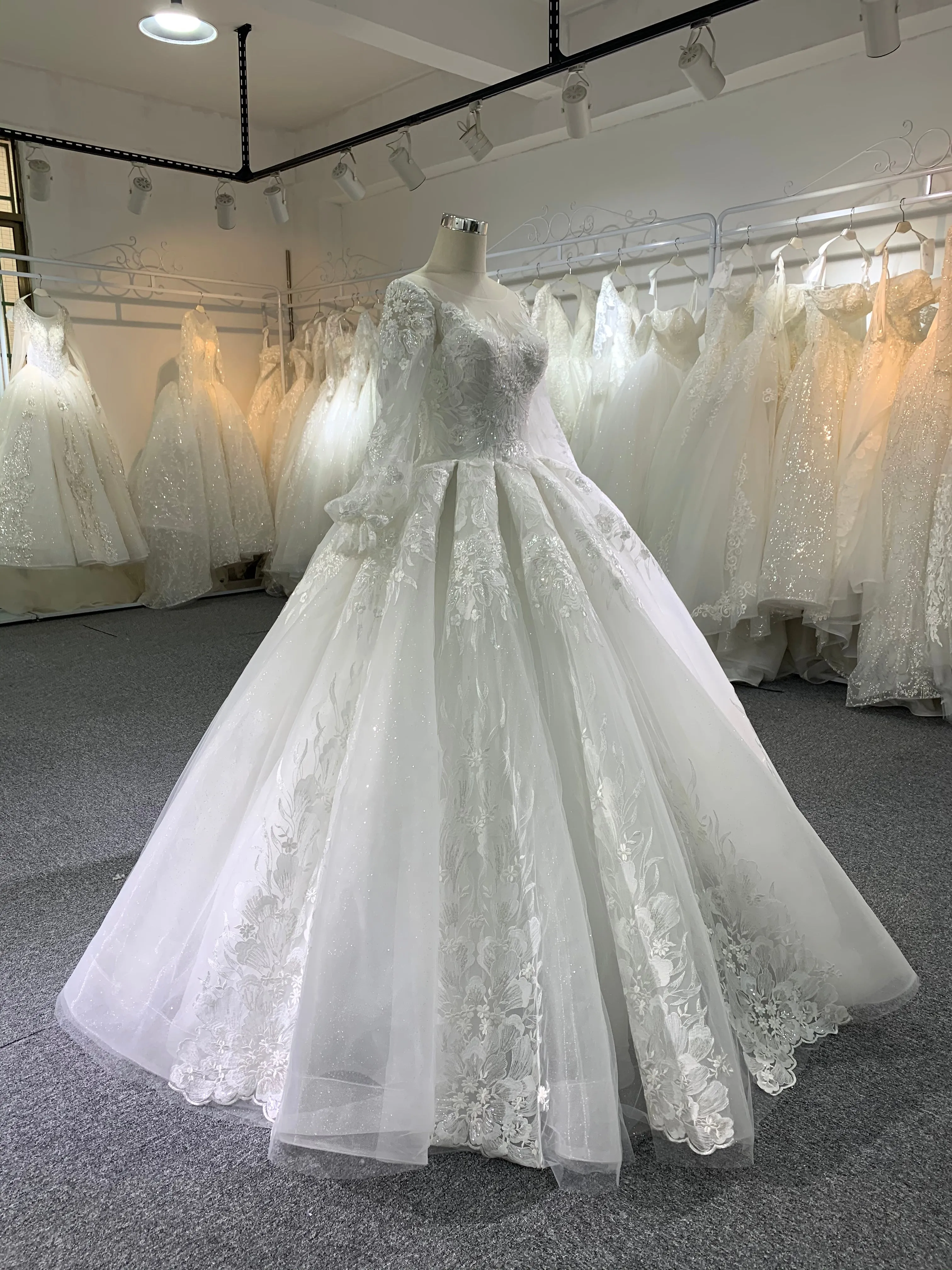 BYG long sleeves lace puffy ball gown