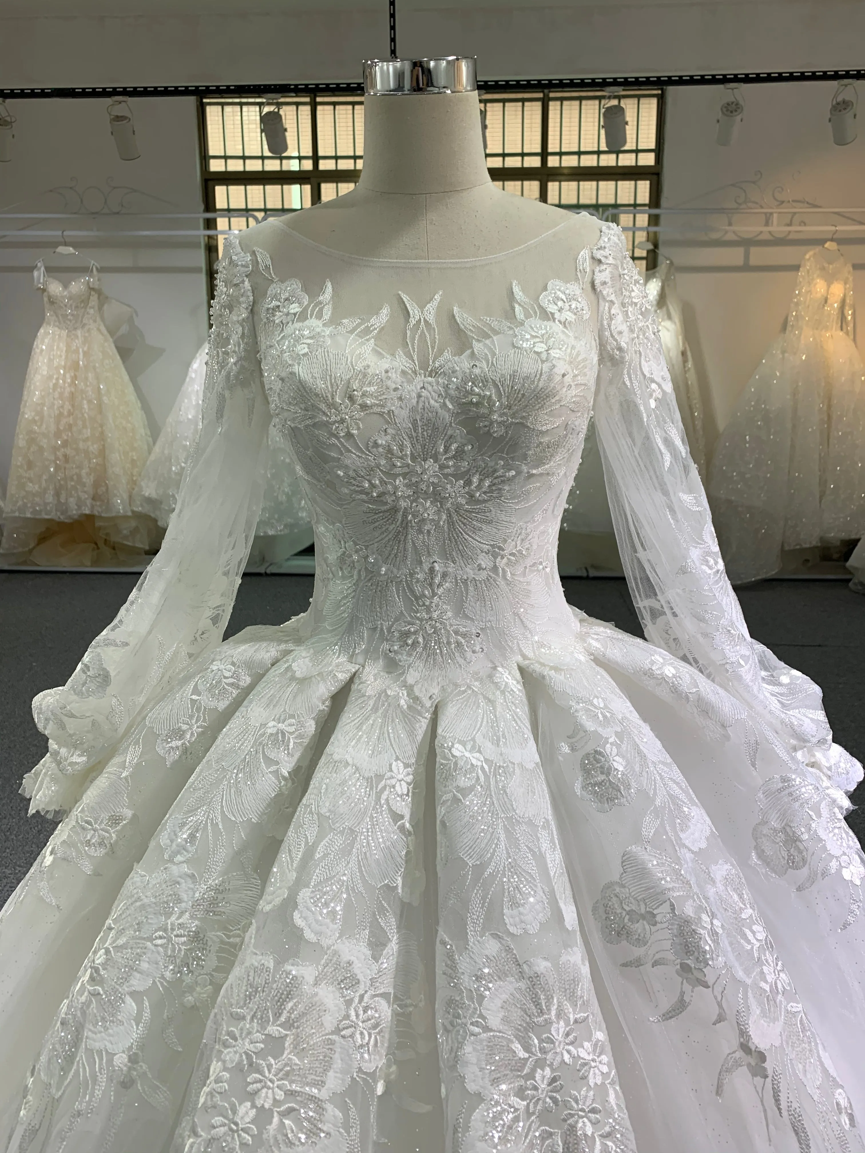 BYG long sleeves lace puffy ball gown