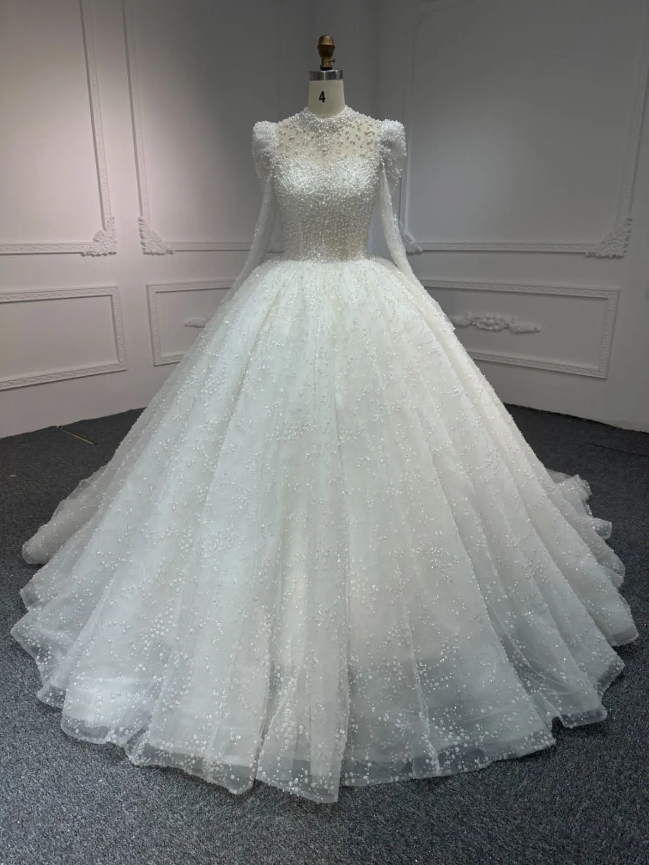 BYG#Z317-1 full lace ivory long sleeves wedding gown with 100cm tail
