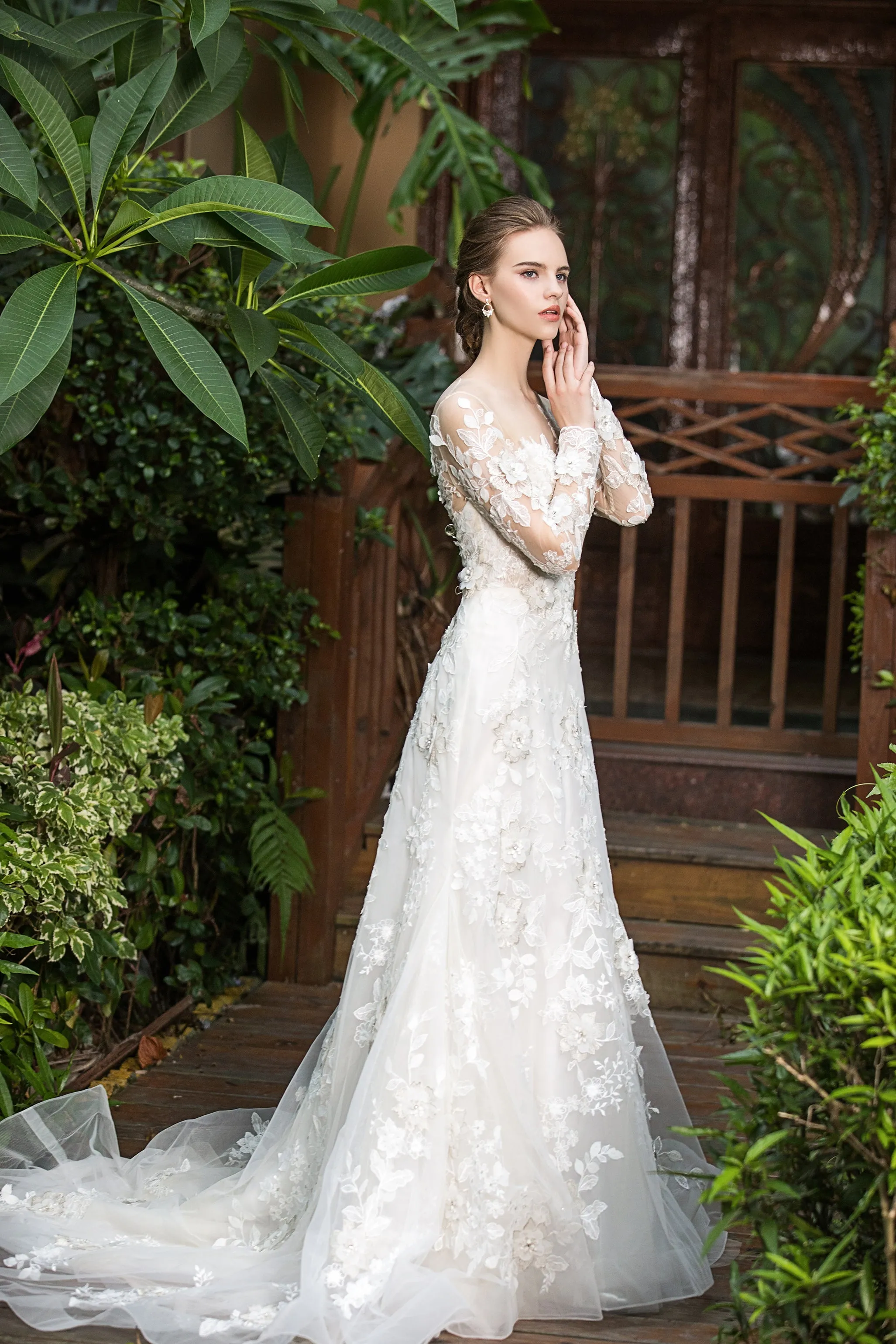 Camillia - Selena Huan shimmering 3D embroidered lace appliqué released mermaid gown