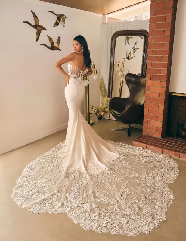 Casablanca Size 8 BL405 June Ivory/Nude/Ivory Gown