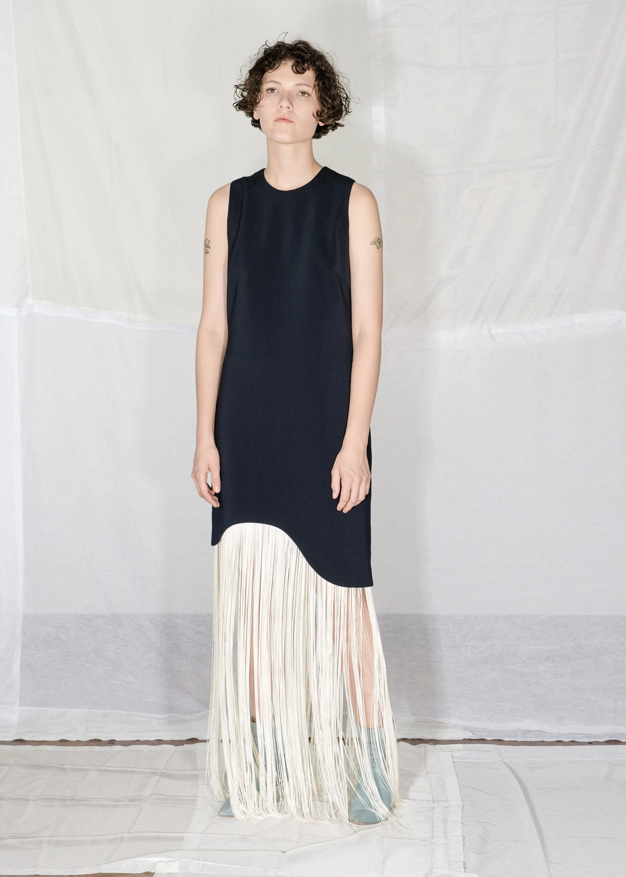 CURVED FRINGE DRESS - Midnight/Ecru