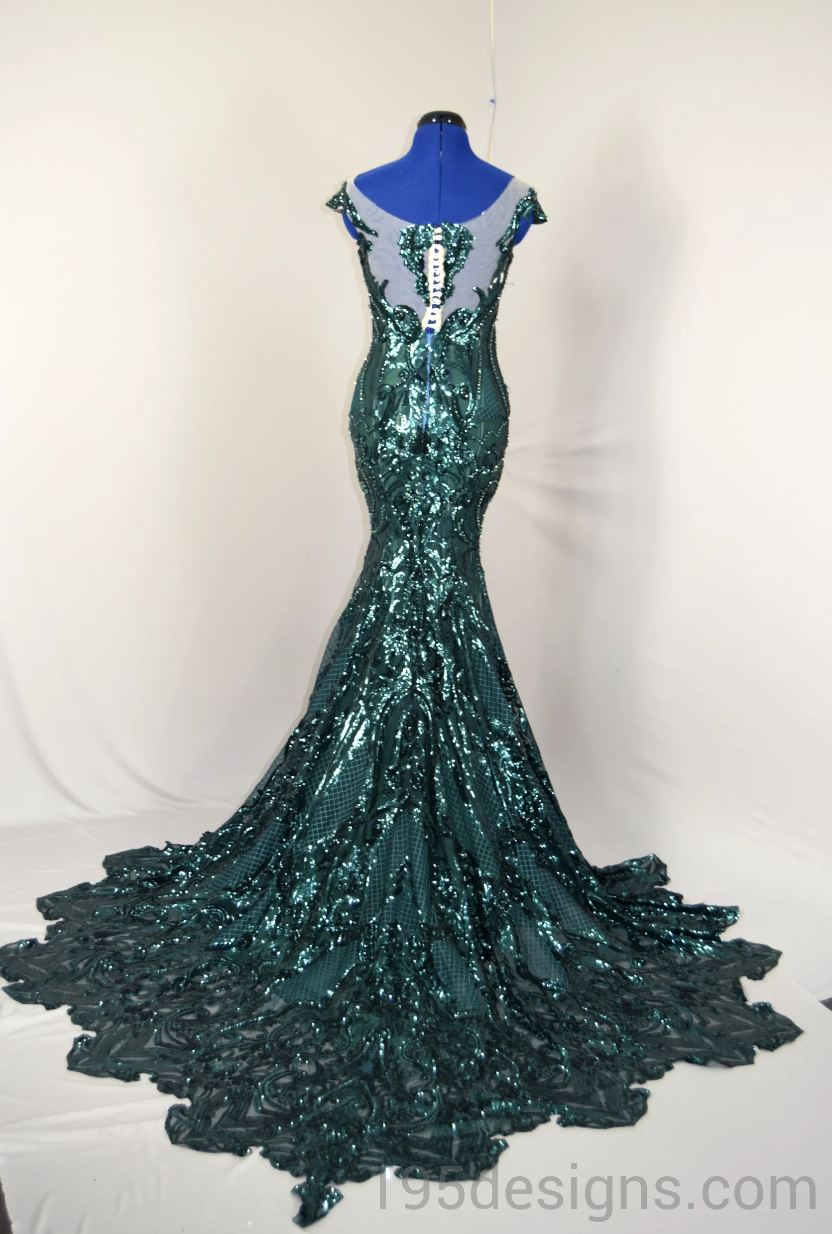 Dark Green Mermaid Wedding Dress