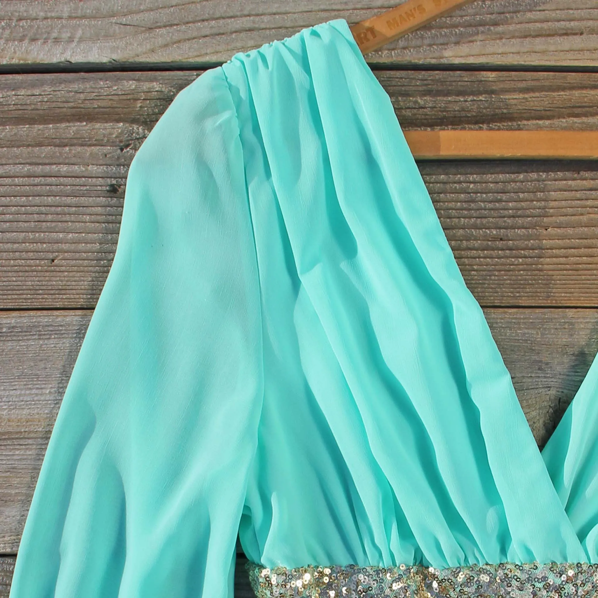 December Snow Dress in Mint