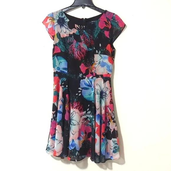 French Connection floral reef Women's chiffon dress.