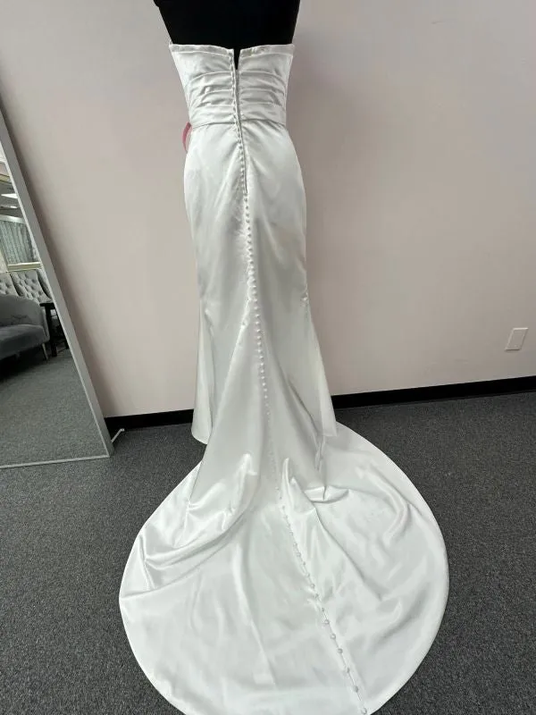 Ivoire by Kitty Chen Size 14 Maureen Diamond White Gown