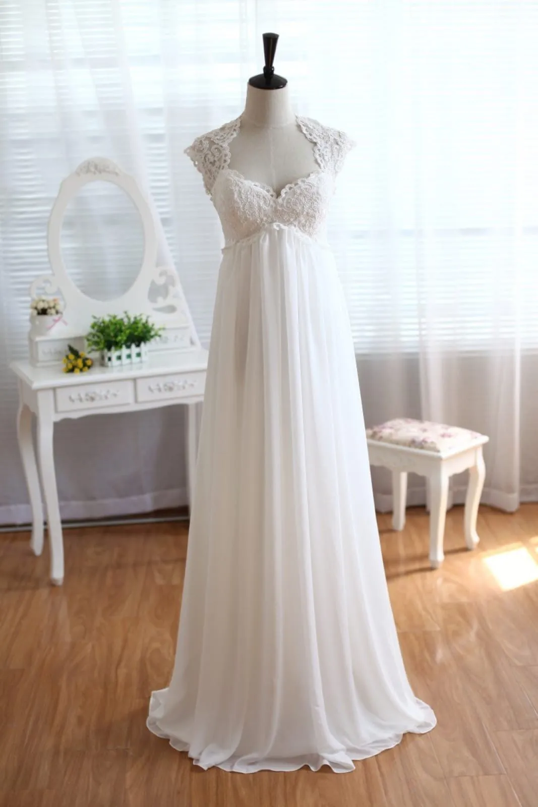 Ivory Lace Chiffon Keyhole Back Empire Waist Wedding Maternity Dress