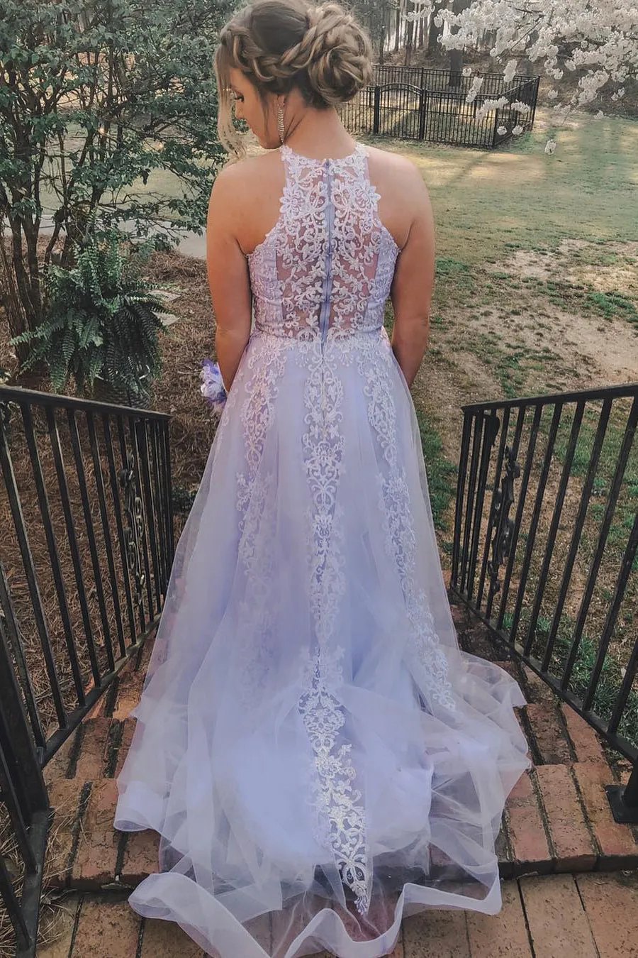 Jewel Neck Appliques Lavender Prom Dress with Train