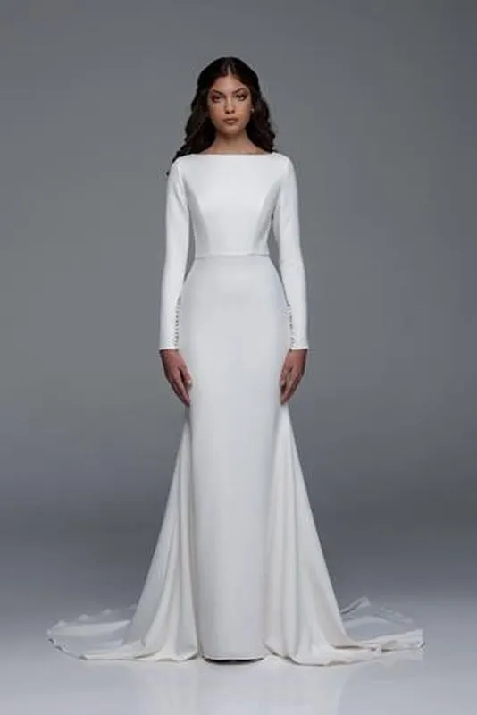 Lotus Threads Size 14 71151 Candice Cream Gown