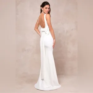 Lulus Loving Fate size Medium White Bow Square Neck Backless Maxi Wedding Dress