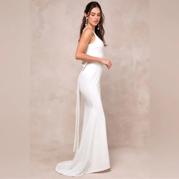 Lulus Loving Fate size Medium White Bow Square Neck Backless Maxi Wedding Dress