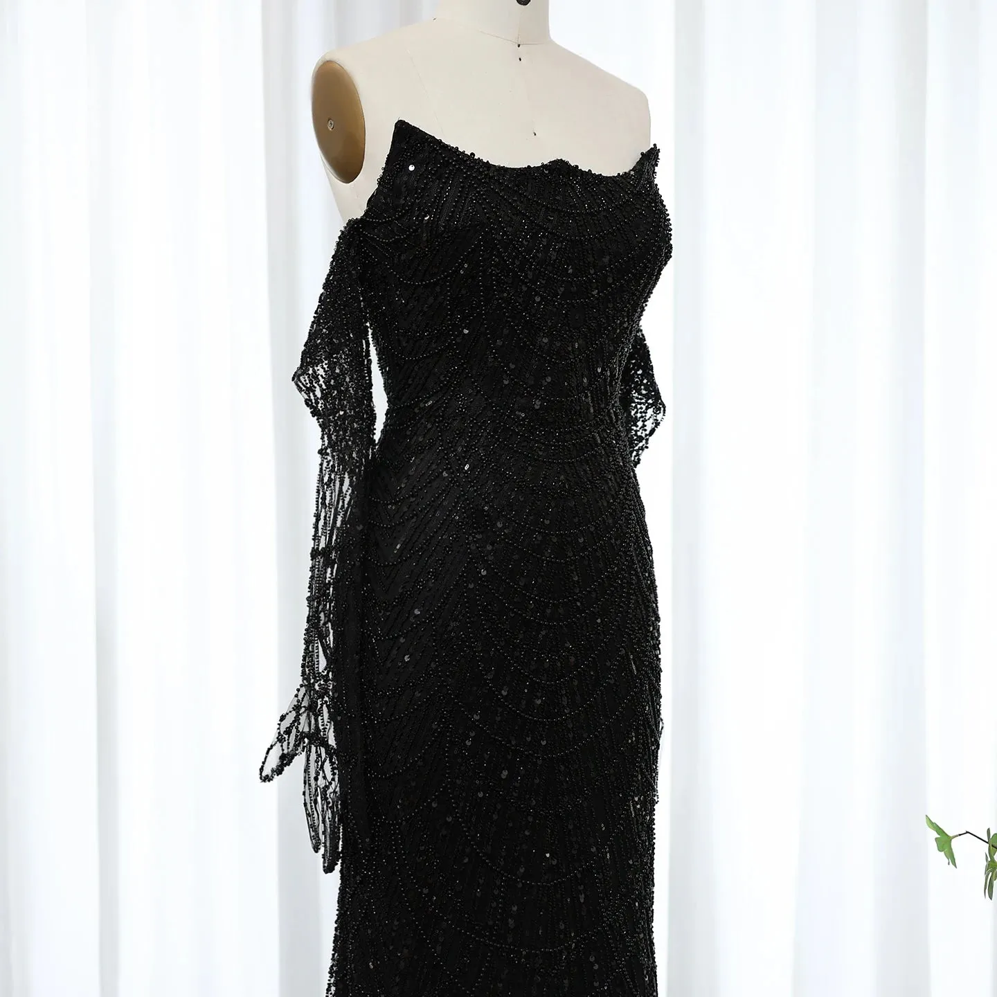 Luxury Strapless Green Evening Dress with Gloves