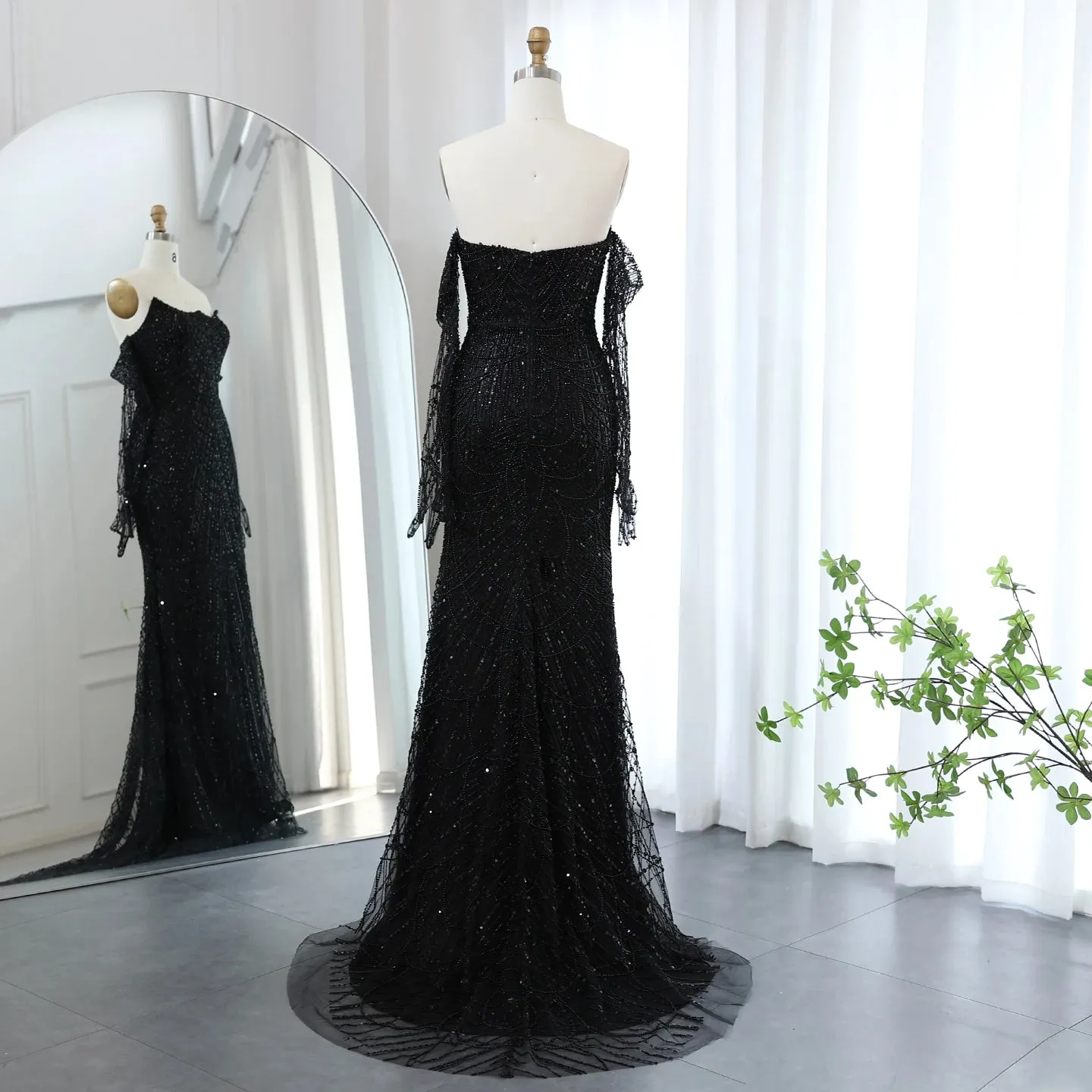 Luxury Strapless Green Evening Dress with Gloves