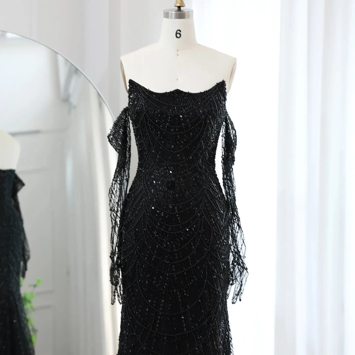 Luxury Strapless Green Evening Dress with Gloves