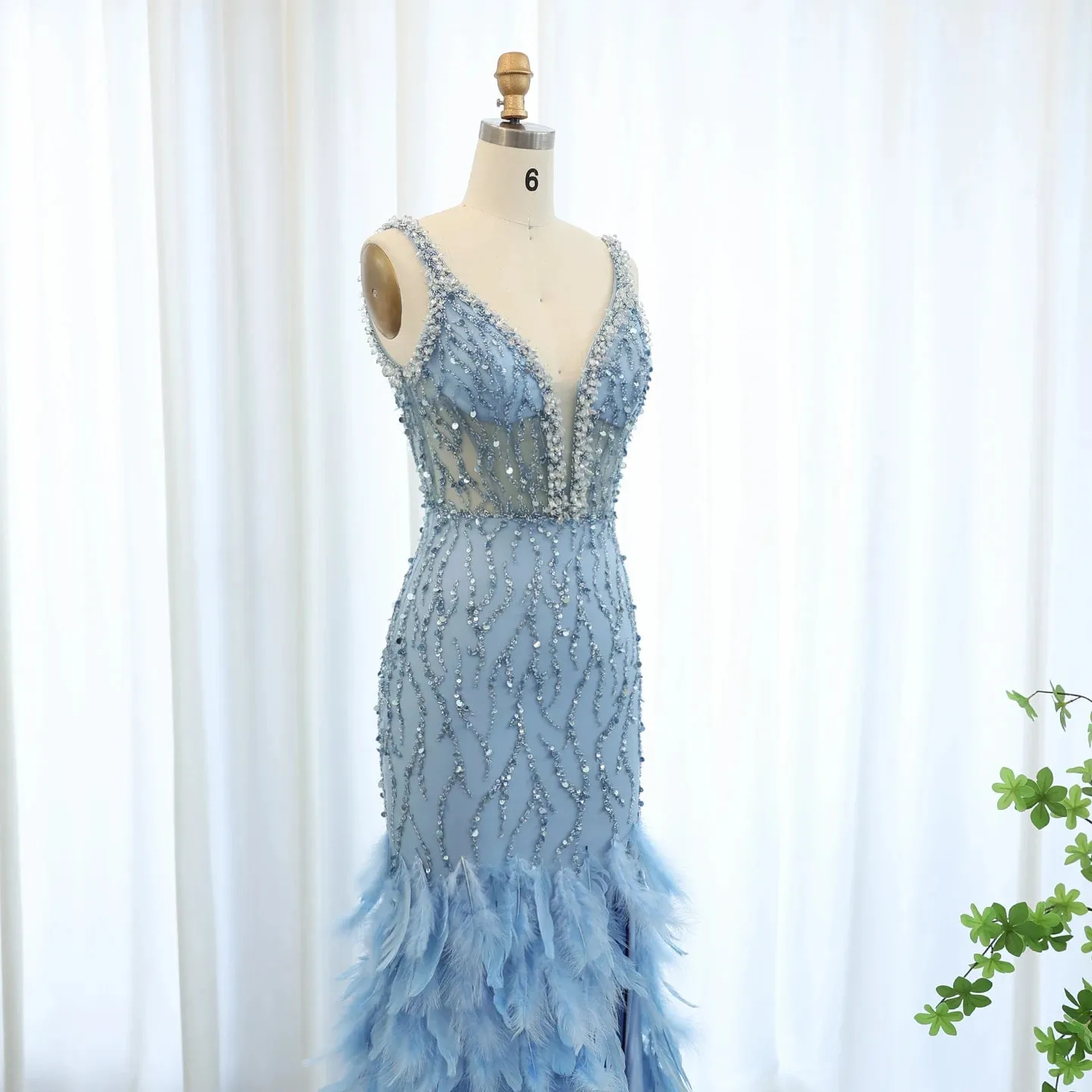 Luxury V-Neck Feathers Pink Mermaid Evening Dress