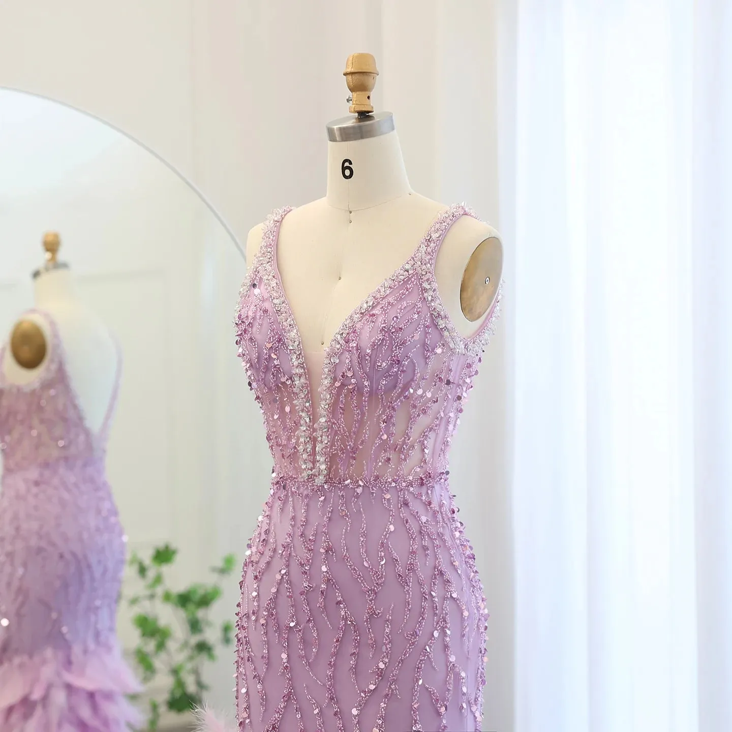 Luxury V-Neck Feathers Pink Mermaid Evening Dress