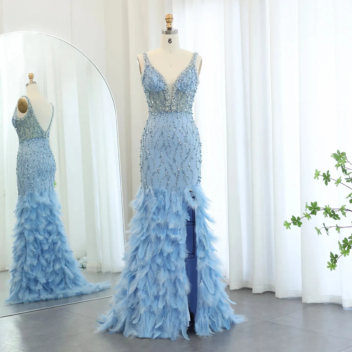 Luxury V-Neck Feathers Pink Mermaid Evening Dress