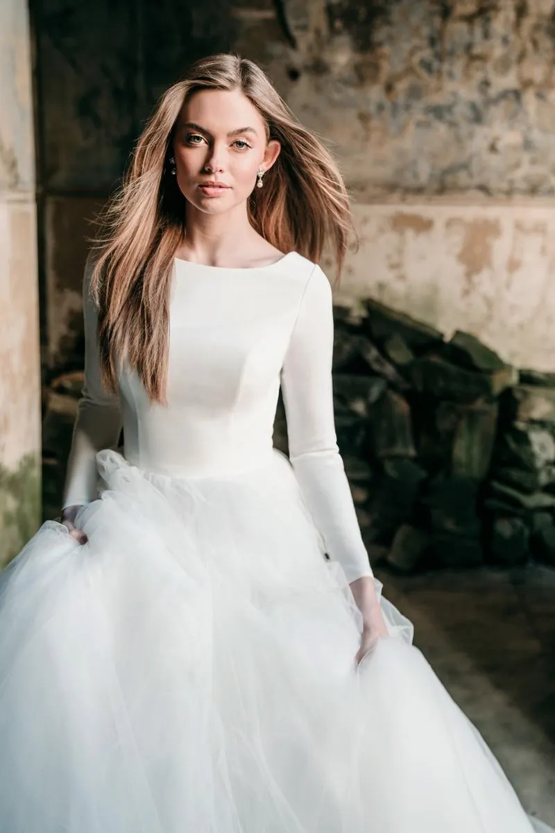Madison James Size 18 MJ614 Ivory Gown