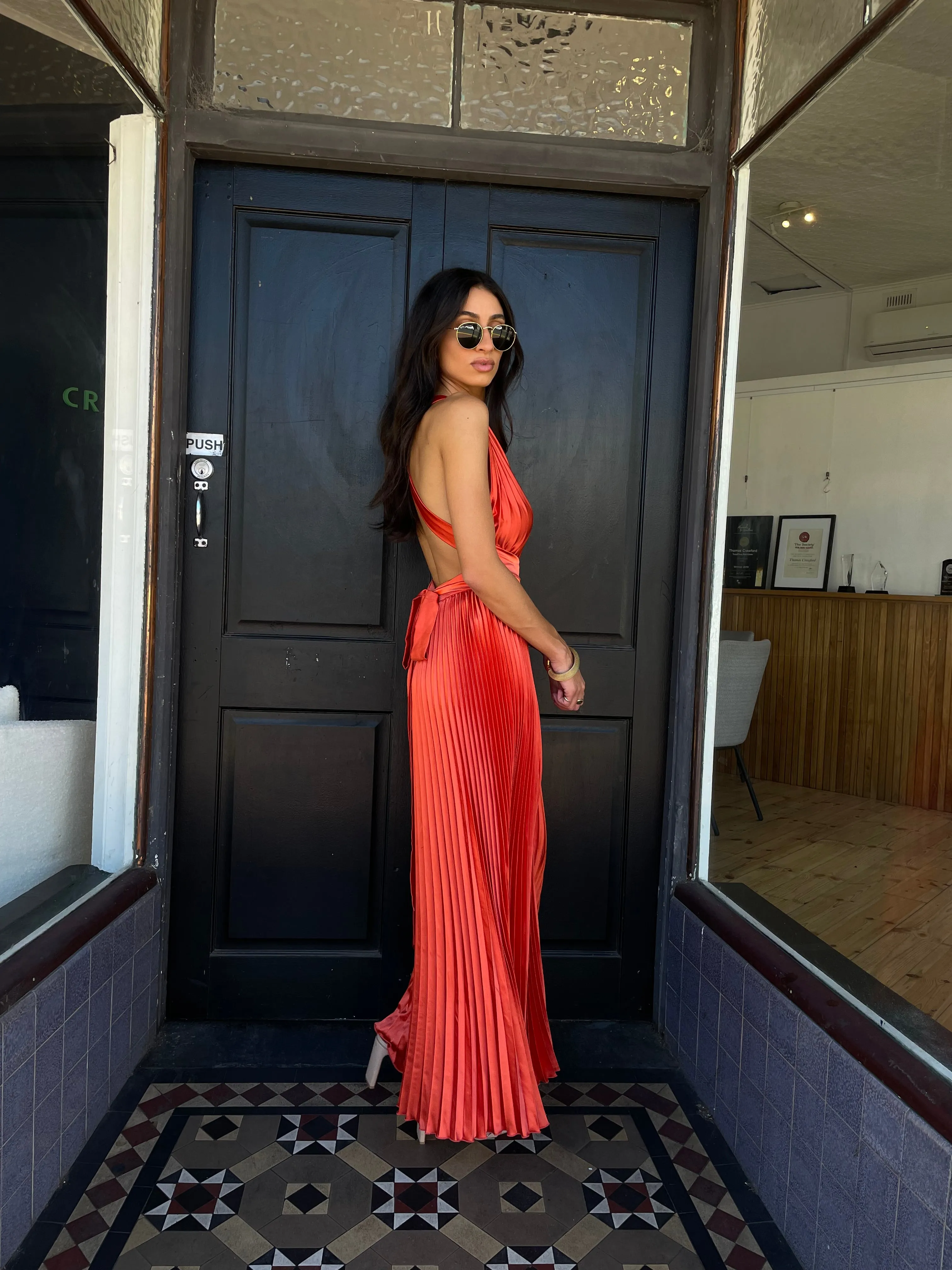 MODERNSITE GOWN