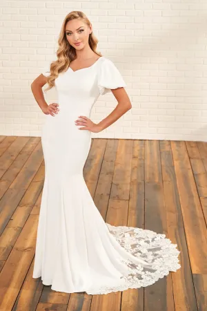 Modest by Mon Cheri: MOD1820