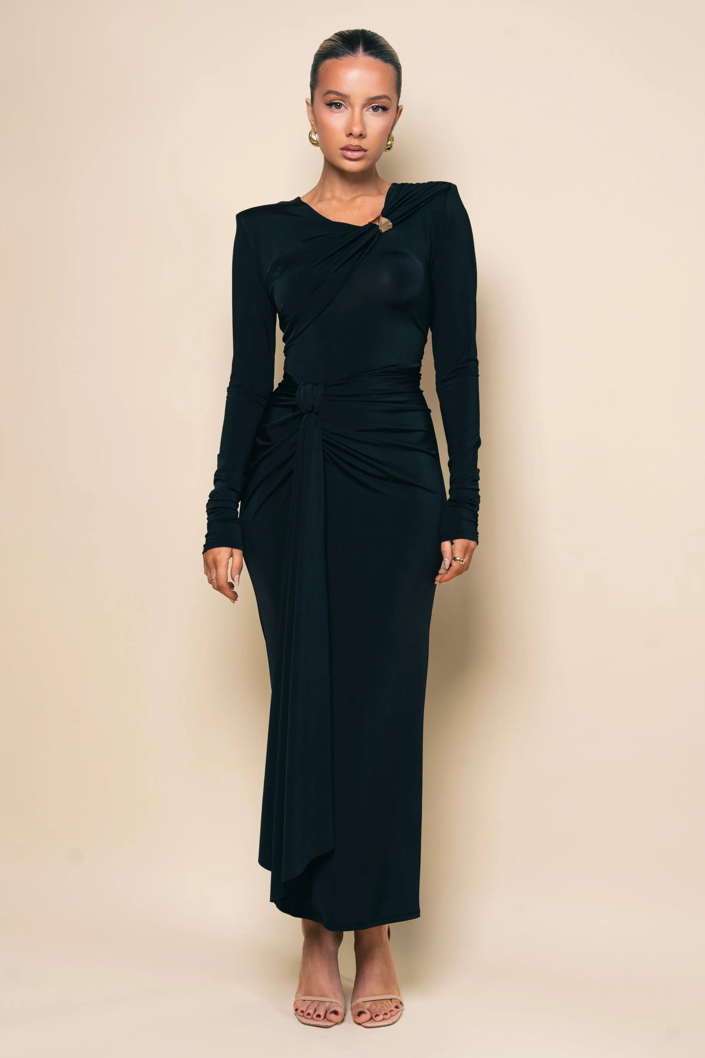 Nailea Black Dress
