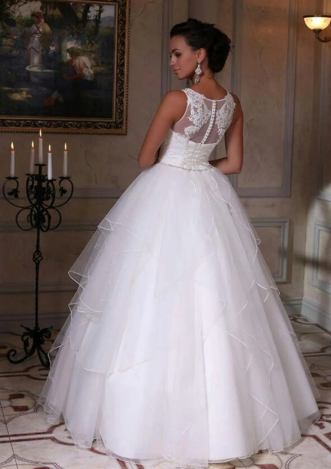 Organza Cupcake Ball Gown Sleeveless Bateau Wedding Dress, Beaded Lace