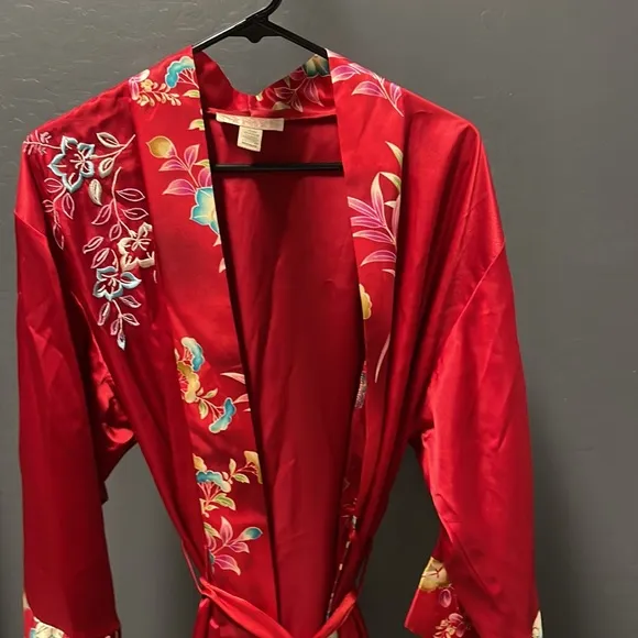 Oscar de la Renta Embroidered Evening Robe
