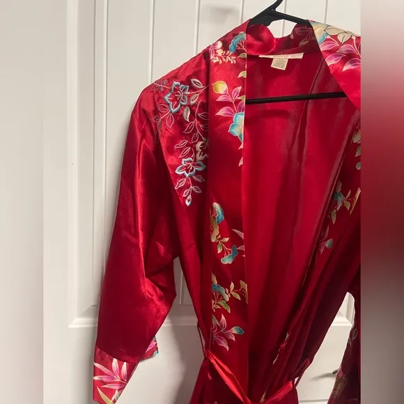 Oscar de la Renta Embroidered Evening Robe