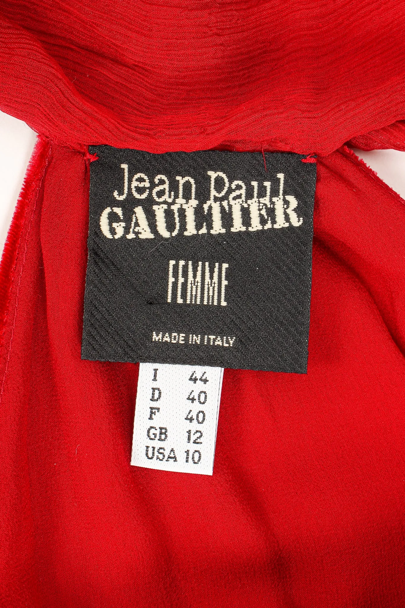 Parisienne Velvet Trumpet Gown