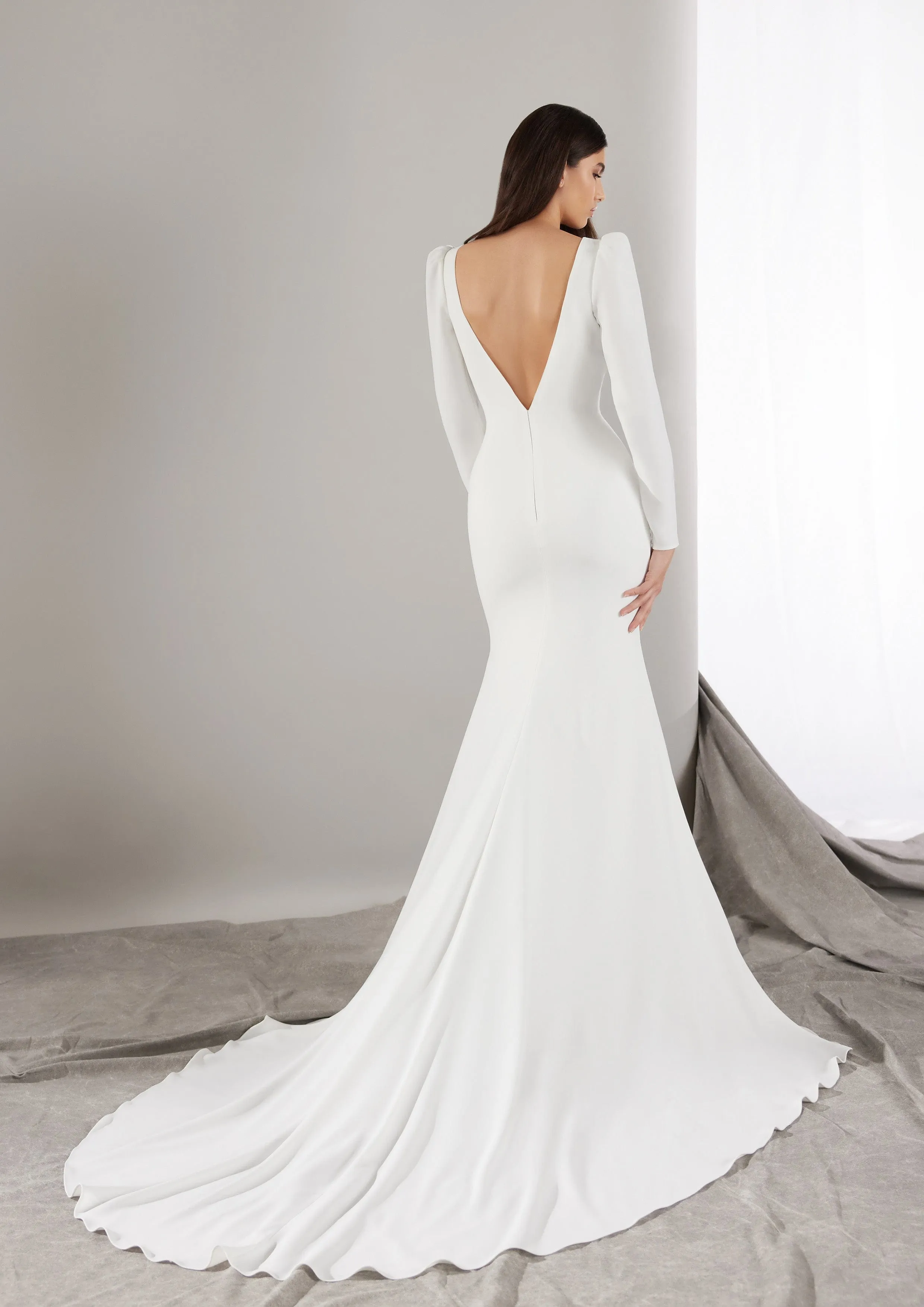 Pronovias: Souleye