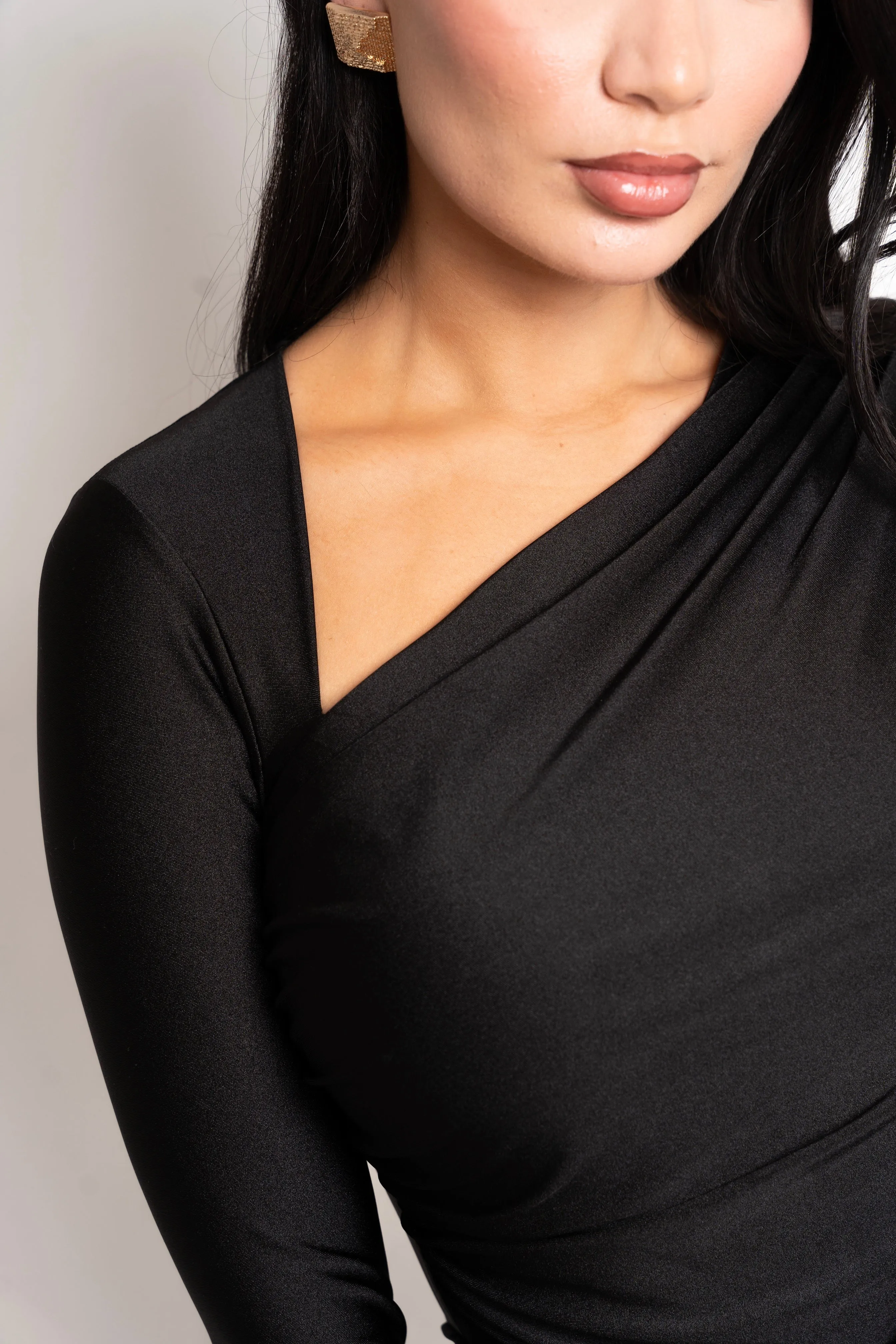 Riola Black Dress