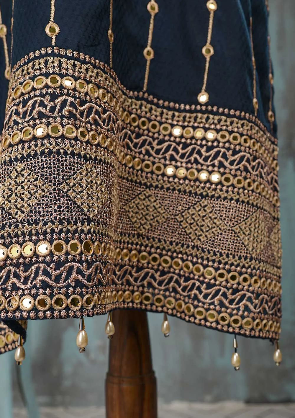 SEC-2E-NavyBlue - 3Pc Stitched Cotton Embroidered Dress