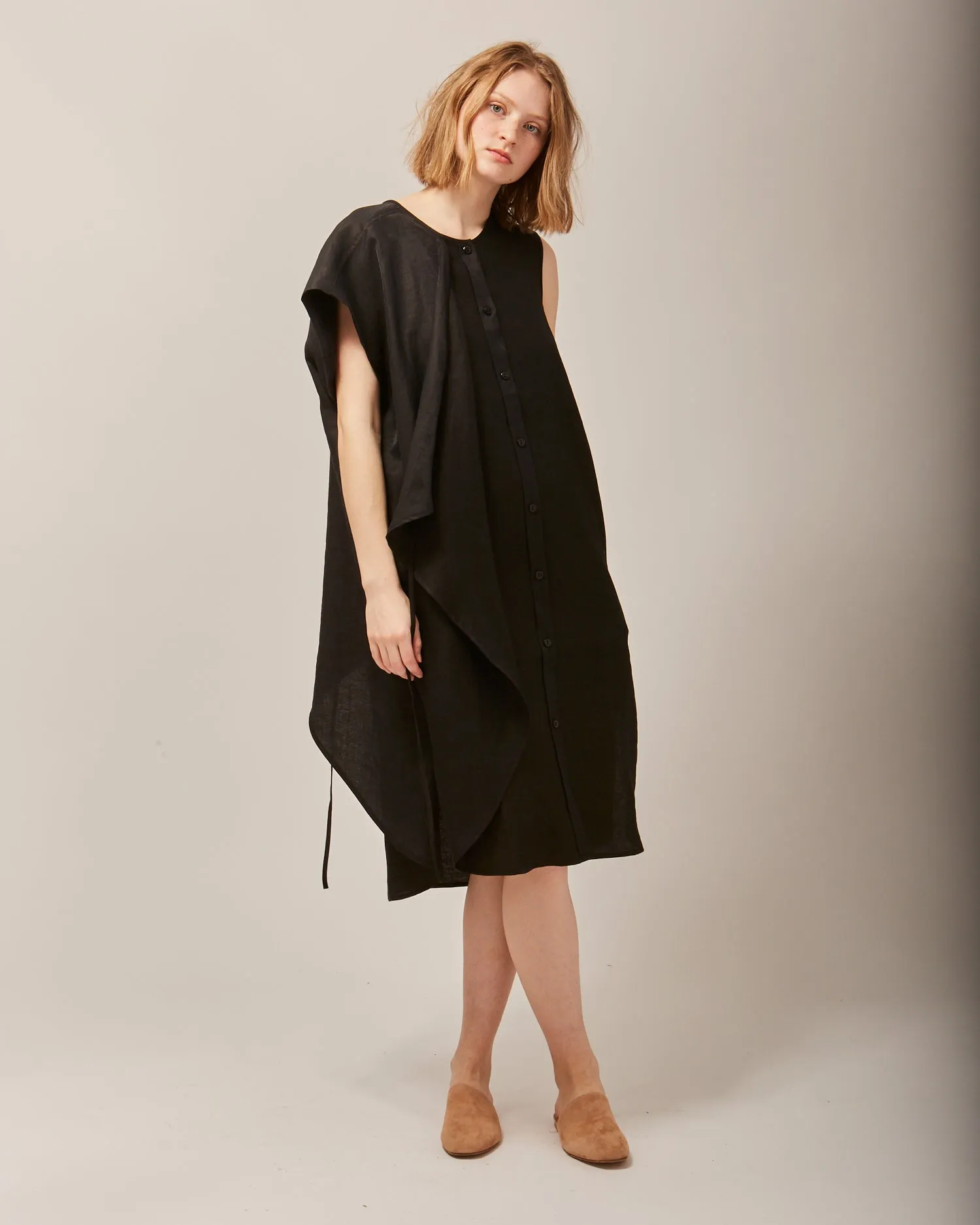 Shirley dress in black