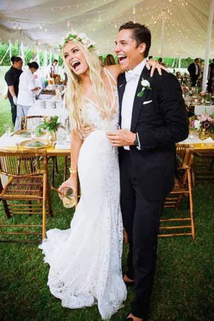 Simple Ivory Lace Country Wedding Dresses V-Neck Mermaid Wedding Dress,MW296